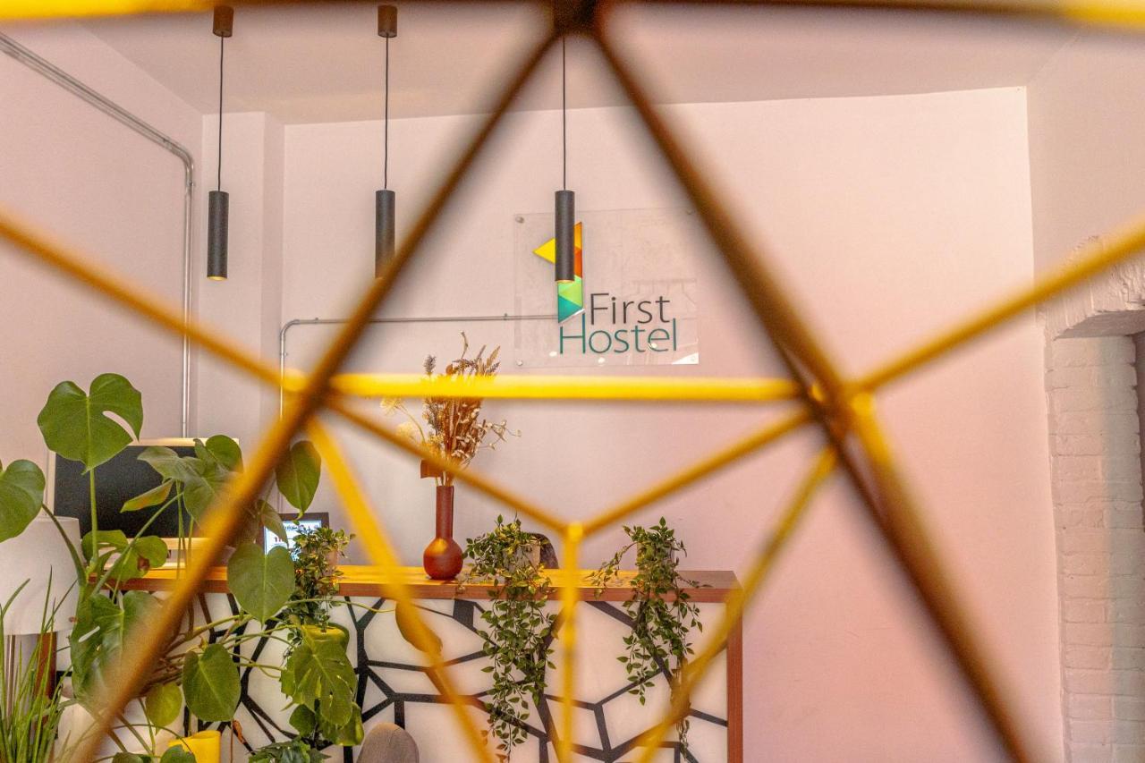 First Hostel Bucur 21 بوخارست المظهر الخارجي الصورة